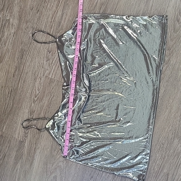H&M Liquid Silver Draped Neckline Strappy Camisole Tank Metallic XL - Picture 10 of 12